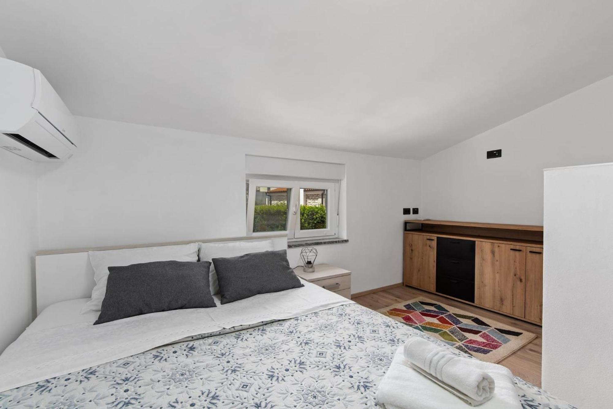 Holiday Home Sea Premantura Extérieur photo